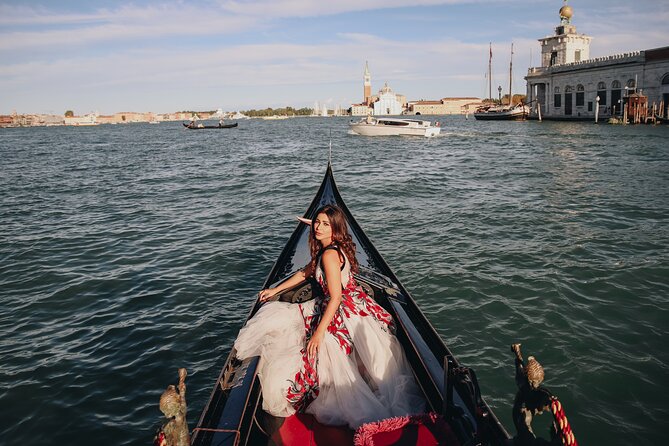 Private Walking and Photography Tour in Venice - Accademia Bridge and the final Venice view