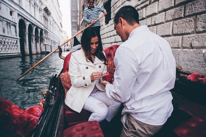 Proposal Photographer in Venice - Who will get the most from this experience