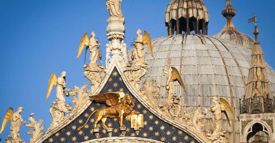 Public Venice: St Mark's Basilica Tour - Seeing the gold mosaics and marble inlays