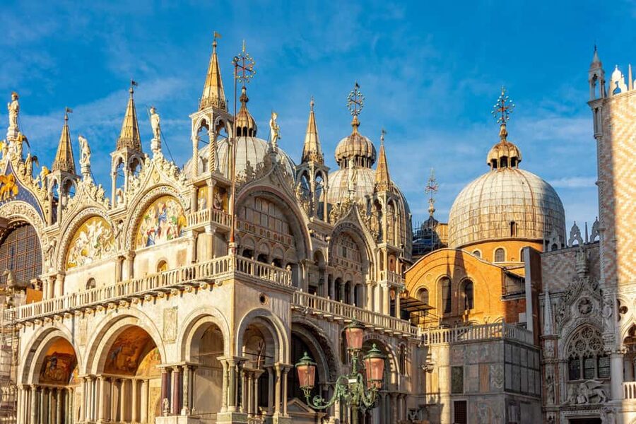 Ravenna Port to Venice with Deluxe Tour by Boat and Gondola - Should you book the Ravenna to Venice tour?
