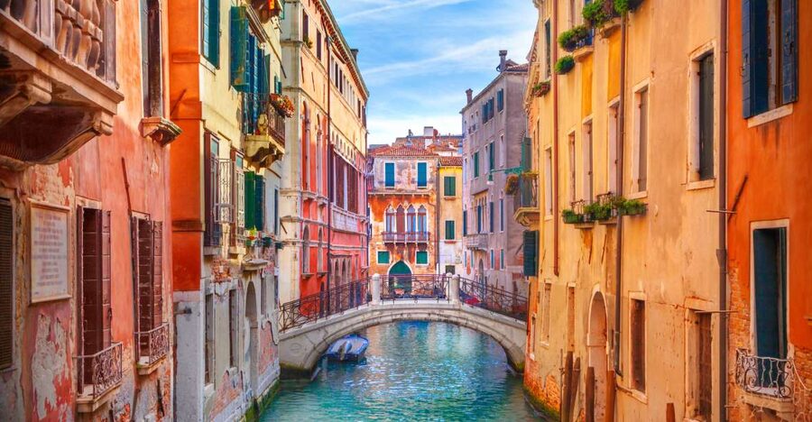 Ravenna Port to Venice with Deluxe Tour by Boat and Gondola - Rialto Bridge, market stops, and choosing your free time