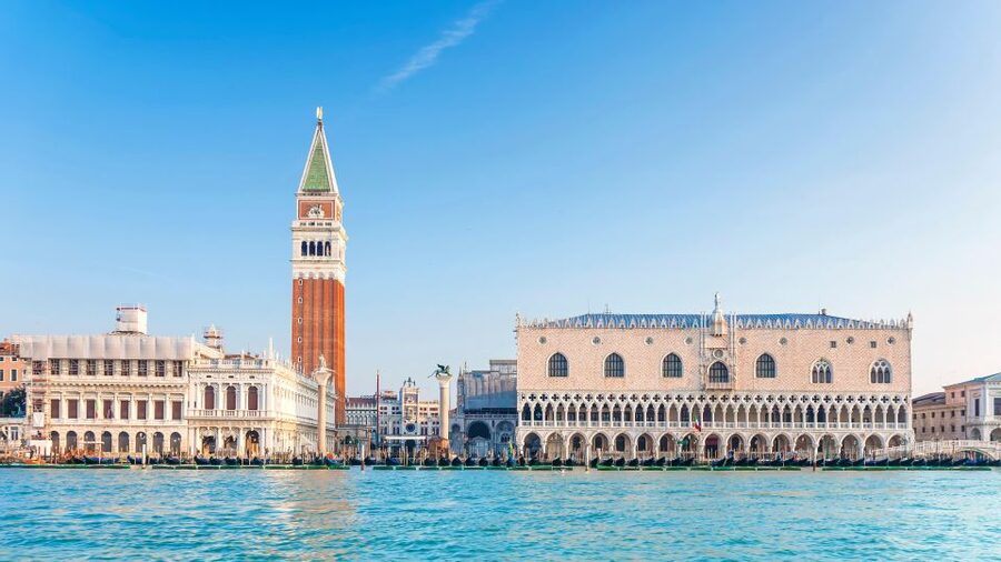 Ravenna Port to Venice with Deluxe Tour by Boat and Gondola - Walking, timing, and who should book