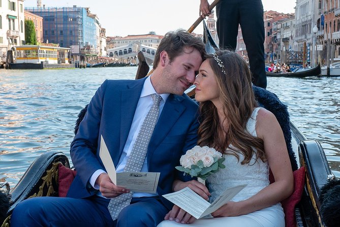 Renew your wedding vows on a romantic gondola - Saying your vows on quieter water
