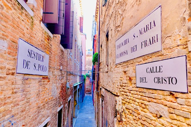 San Polo, Rialto & Frari: 2-Hour Private Walking Tour in Venice - Starting near the Rialto Bridge