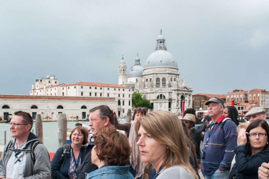 Secret Venice & Gondola Tour - The walking route: small squares and quiet canals