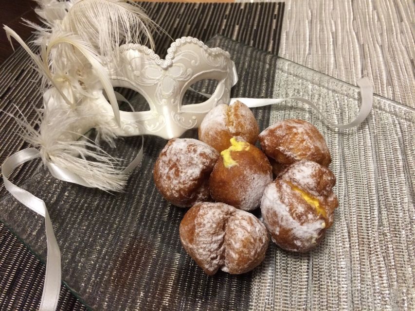 Secrets of Venice Carnival and Life of Casanova Tour - How the mask tradition fits the tour