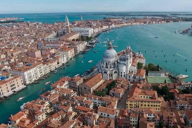 Shared Departure Transfer: Venice Hotels to Venice Train or Bus Station - Finding the correct boat stop