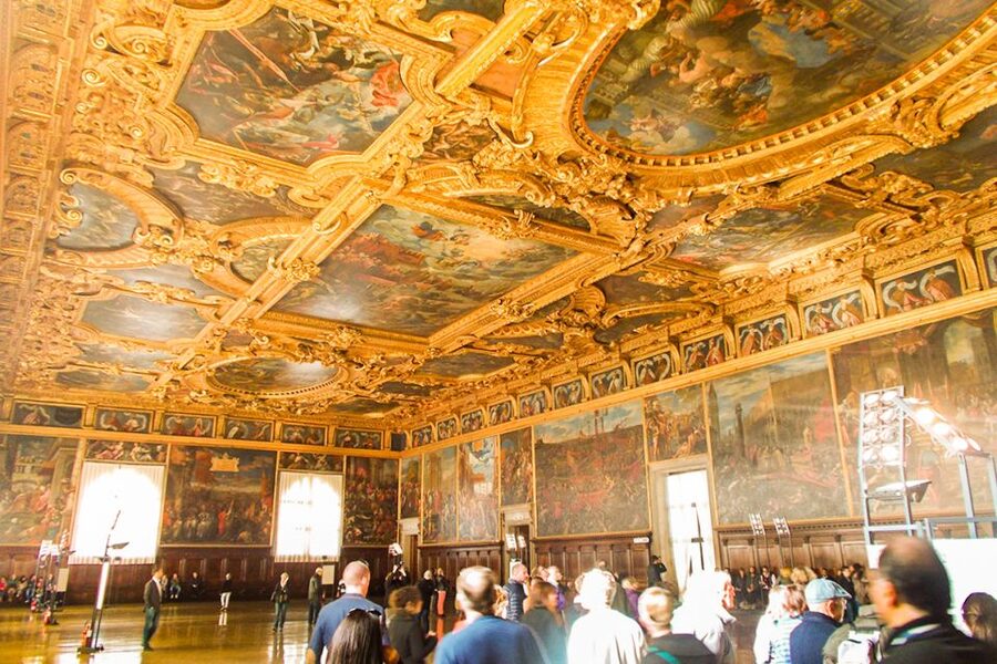 Skip-the-Line Guided Tour of Doge's Palace - Timing, group size, and language