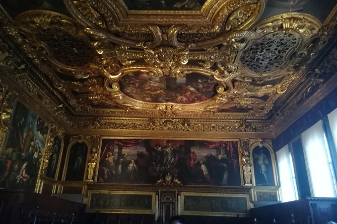 Skip-the-Line Venice Private Tour Including St Mark Doges Palace & Gondola Ride - Why this private Venice tour works well in six hours