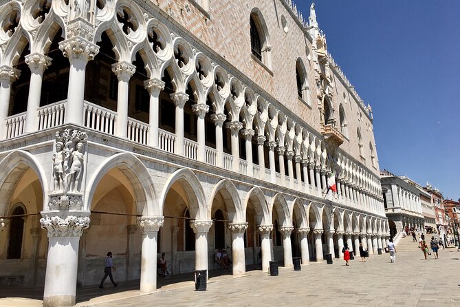 Small-group Doge's Palace Skip-the-line Tour - Why Doge’s Palace deserves a guided visit
