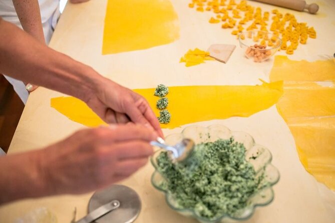 Small Group Pasta and Tiramisu Class at Local's Home in Venice - Is $119.77 a fair price?