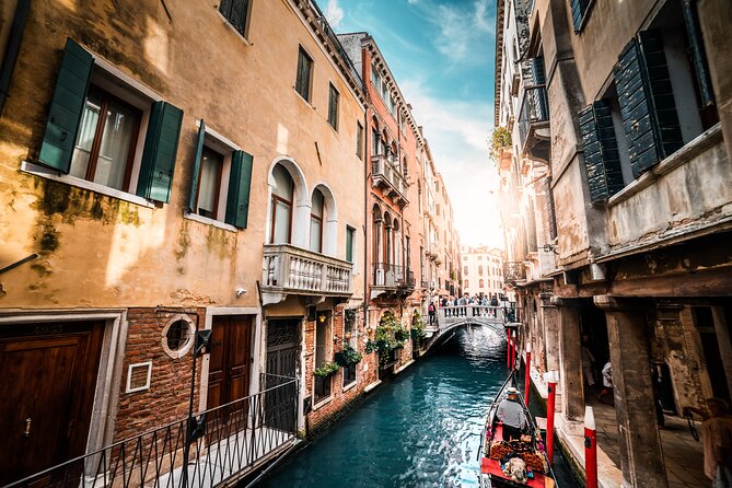 Small Group Tour to Venice departing from Abano Terme - Rialto Bridge and the market route
