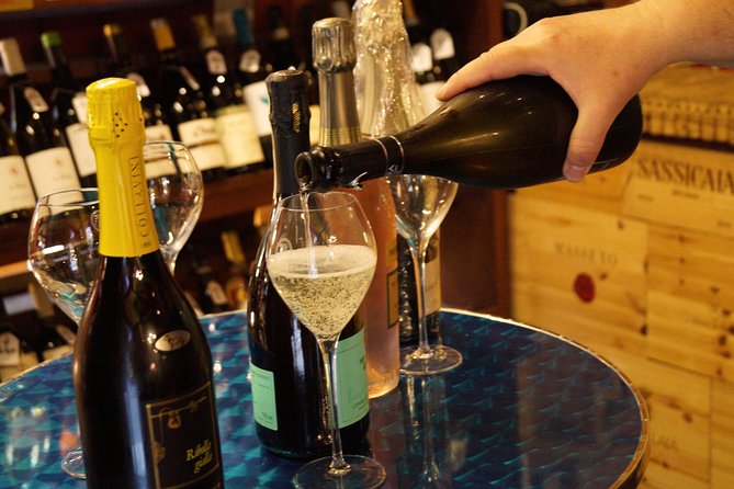 Sparkling Wine & Italian Prosecco Tasting in Venice - Snacks and the value of the price