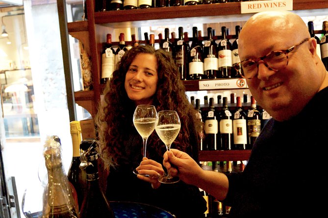Sparkling Wine & Italian Prosecco Tasting in Venice - Finding Dai Do Cancari near Campo Santo Stefano