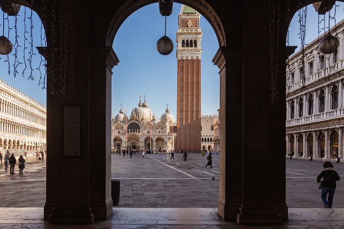 St. Mark Basilica: The Shining Cathedral Tour - 3 Basilicas Pass - Terrace access and the Pala d’Oro option
