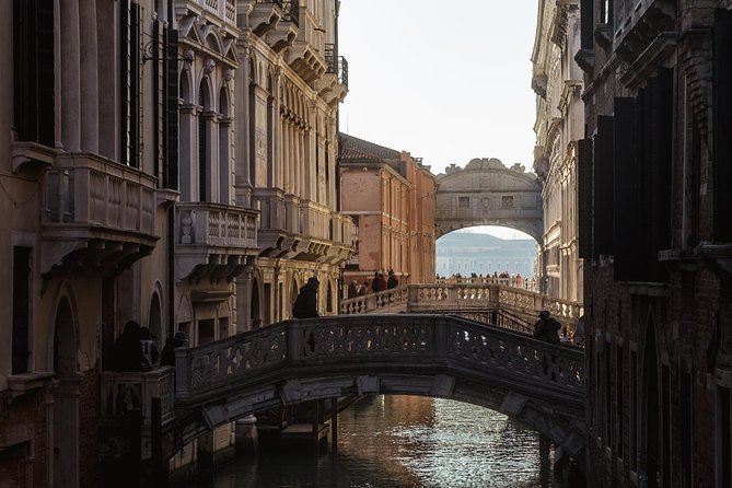 St. Mark's Basilica & Doge Palace + Murano, Burano Guided Tour - What this Venice tour actually covers