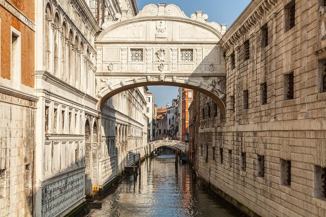 St. Mark's Basilica & Doge Palace + Murano, Burano Guided Tour - Murano, glassmaking, and the short demonstration