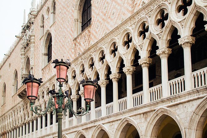 St Mark's Basilica & Doge's Palace with Secret Passages Access - The Grand Halls and Ducal Apartments