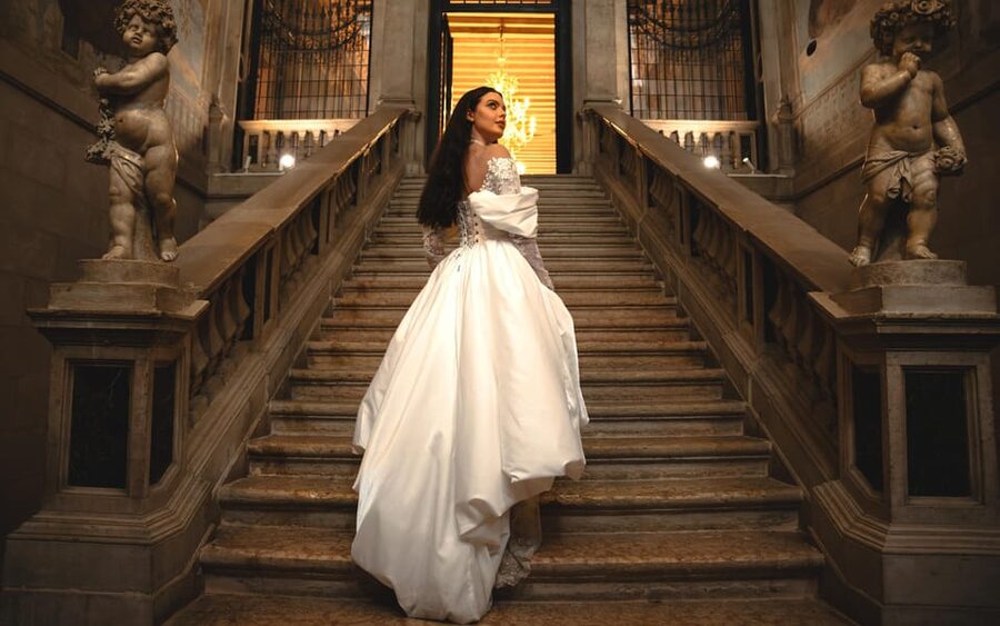 Stylish Photoshoots in Venice - Optional gondola and boat photographs