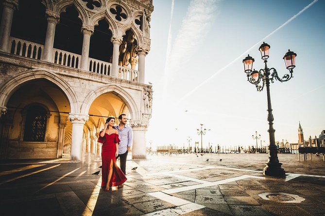 Sunrise Couple Photoshoot Tour - What 70 edited photographs really gives you