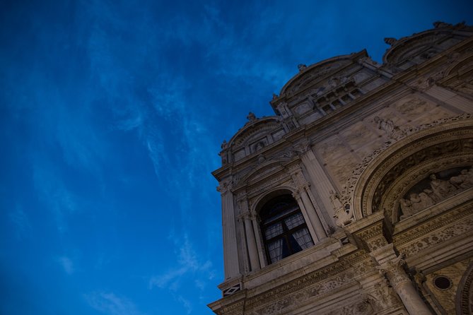 The best of Venice in a day - Campo Santa Maria Formosa and the Libreria Acqua Alta area