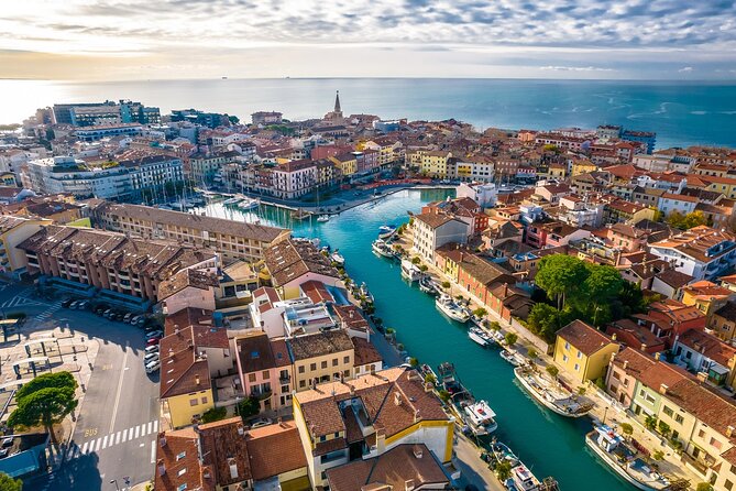 The Essence of Venice in a Stress Free Small group Walking Tour - Public squares and the everyday city