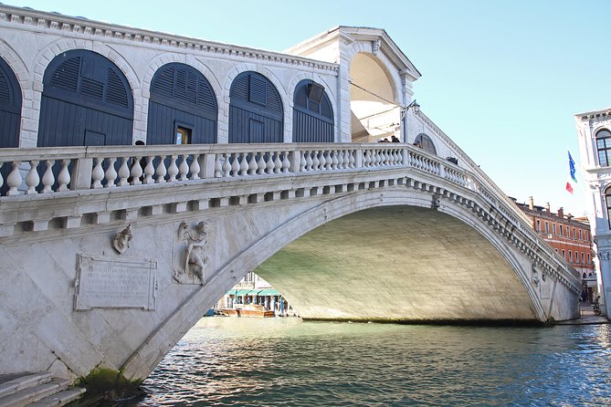 Tour of The Real Hidden Venice - The Rialto market and Campo San Giacomo