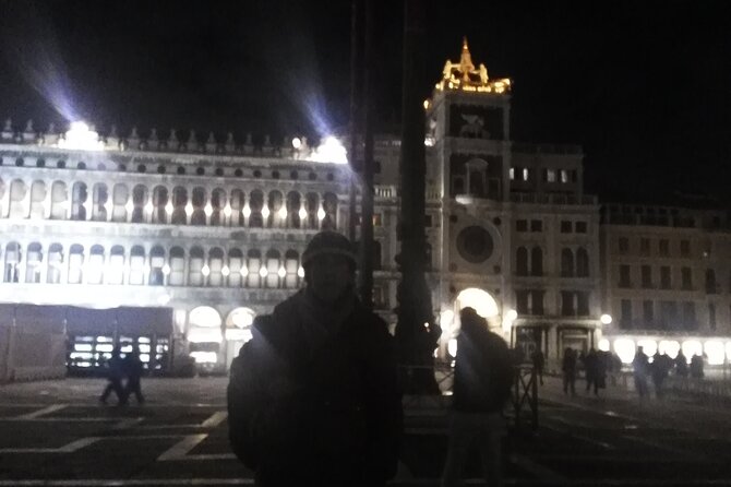 Tour of Venice between Art, History, Legend and Secrets - The final walk into Piazza San Marco