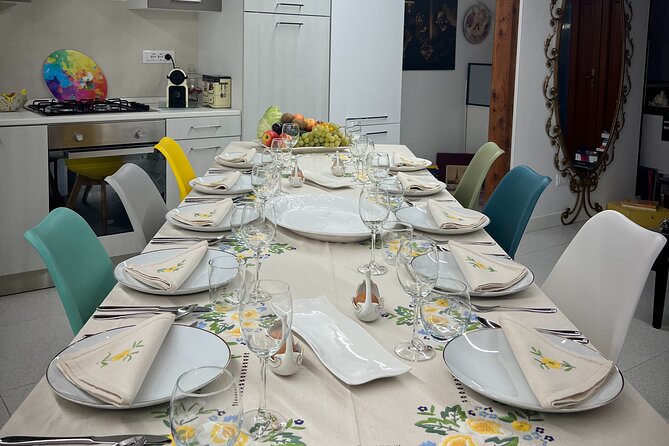 Traditional Home Cooking Experience in Venice - Who should book this experience?