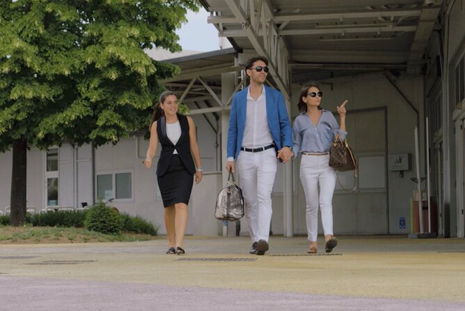Transfer from Venice to Ravenna Cruise Terminal - Meeting your driver at Venice Marco Polo Airport