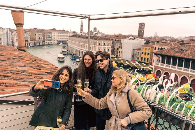 Unseen Venice: Hidden Paths and Rooftop Views - The aperitivo: what you actually receive