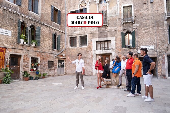 Unusual Venice Walking Tour through Rialto & Gondola Experience - St. Mark’s Basin, San Giorgio Island, and the Bridge of Sighs
