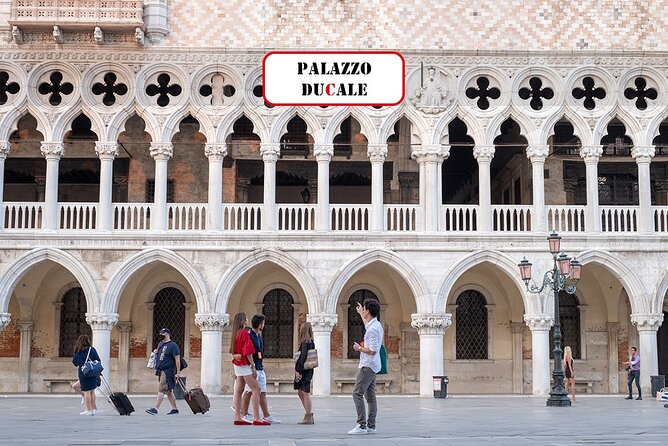 Unusual Venice Walking Tour through Rialto & Gondola Experience - Rialto Bridge and Venice’s first urban center