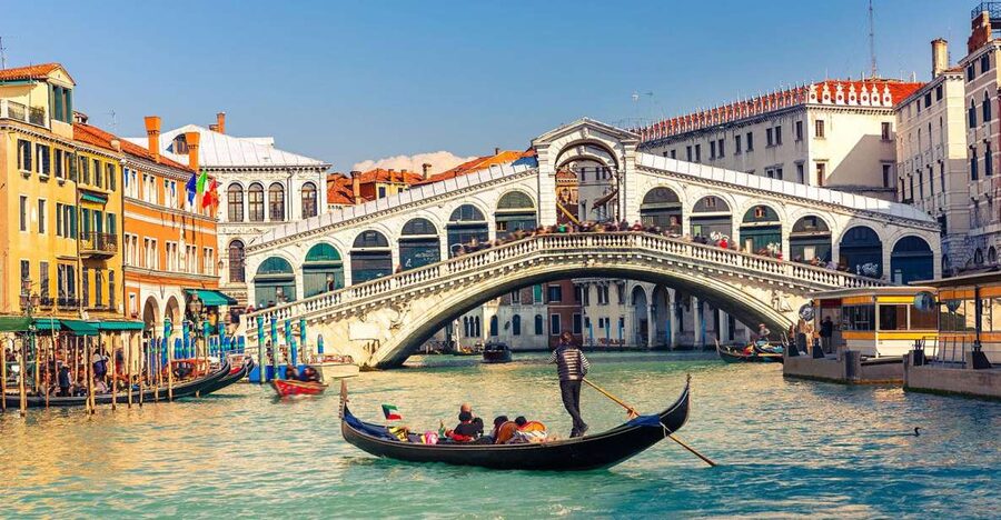 Venezia Audioguide - TravelMate app for your smartphone - Key points to know before you download
