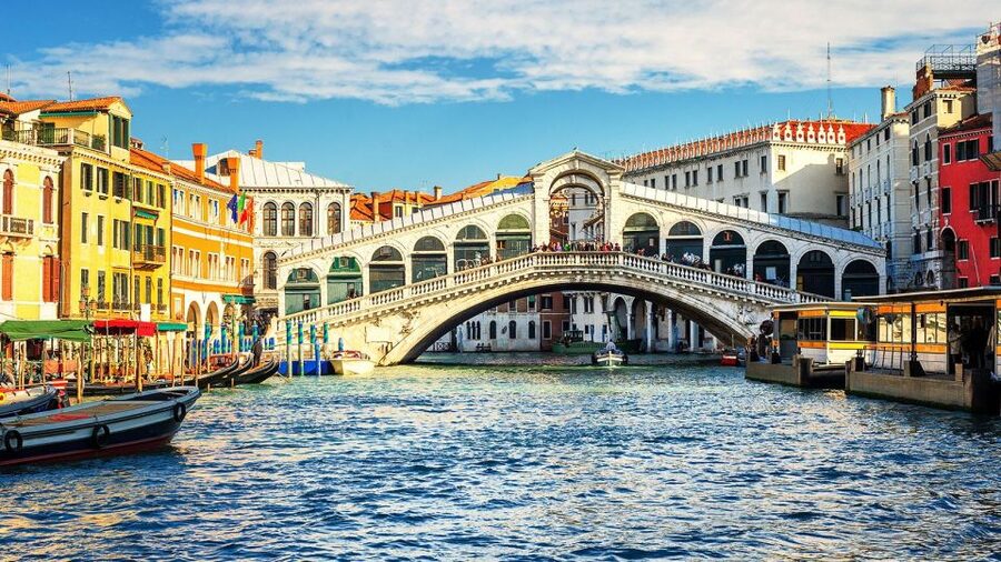Venezia Audioguide - TravelMate app for your smartphone - St. Mark’s Square and the city’s grand center