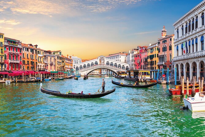 Venezia Walking Tour with Audio and Written Guide by a Local - The Frari gives the walk a serious first stop