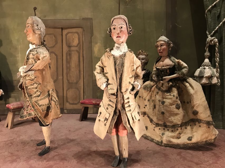 Venice: 2-Hour Masks & Puppets Tour for Children - Inside Carlo Goldoni’s House