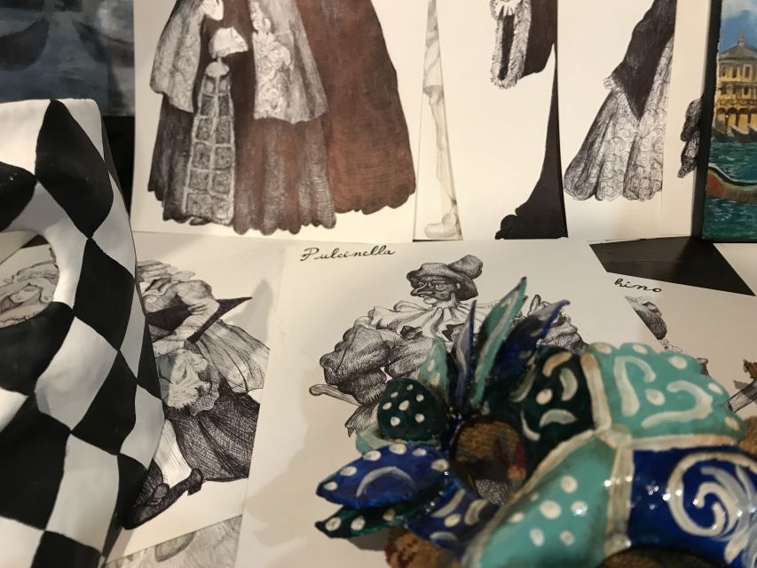 Venice: 2-Hour Masks & Puppets Tour for Children - Price, private attention, and family value