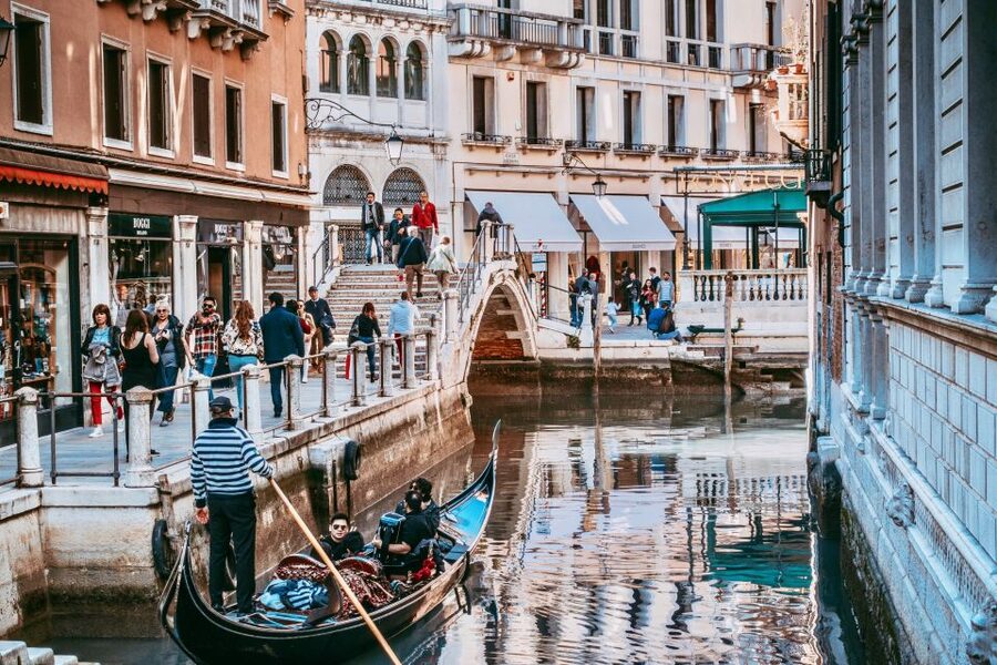 Venice: 30-Minute Gondola Ride on Grand Canal with Serenade - The smaller canals are often the best part