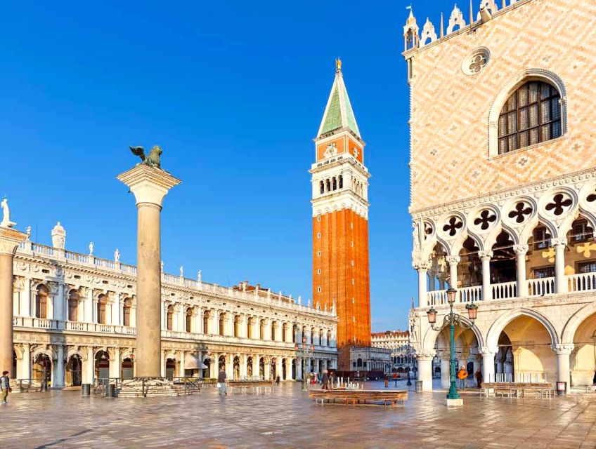 Venice: 4-Hour City Tour with Doge's Palace & Basilica Visit - What the pace feels like on foot