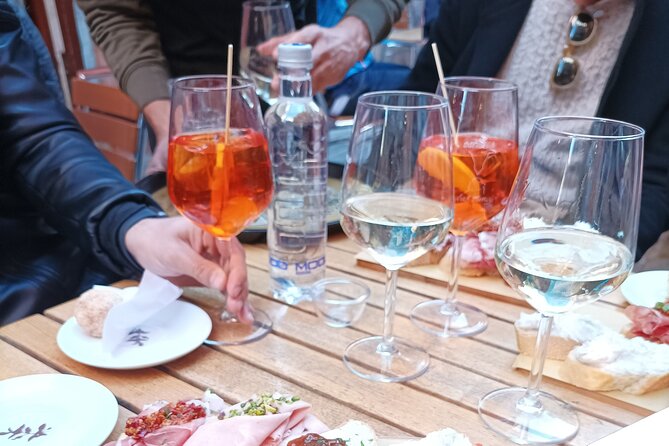 Venice Bacaro Food Tour: Eat and Drink like a Venetian - The final stop: artisan gelato