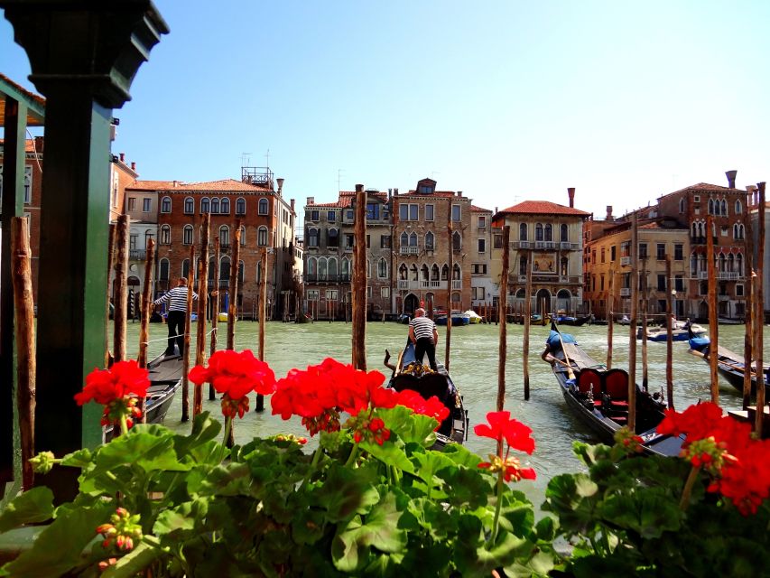 Venice: Basilica and Doge's Palace Tour with Gondola Ride - Who should book this Venice combination tour?