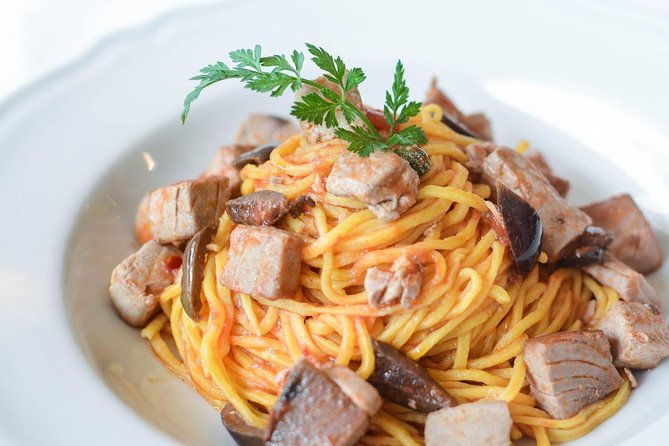 Venice: Boat Tour to Murano, Burano and Torcello with Fish Lunch - What the boat ride adds
