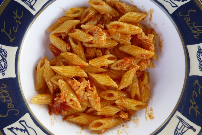 Venice: Boat Tour to Murano, Burano and Torcello with Fish Lunch - Burano brings the best mix of food and free time