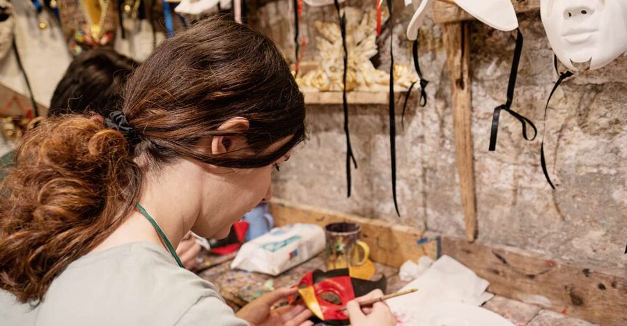 Venice: Carnival Mask Decoration Class at Casanova Prisons - Choosing your Venetian mask