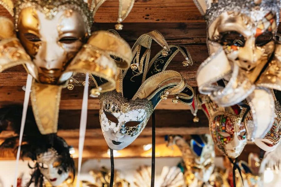 Venice: Carnival Mask Workshop - Why the one-hour length matters