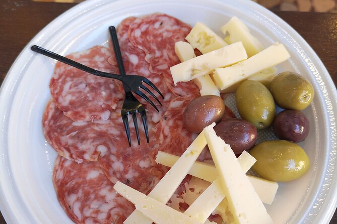 Venice Cicchetti, Spritz and Wine Tour with a Local Guide - The Jewish Ghetto: a short walk with serious history