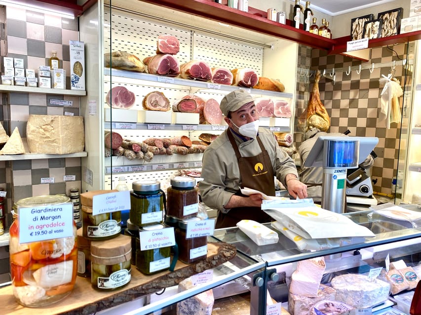 Venice: Cicchetti Street Food and Sightseeing Walking Tour - Starting at Campo San Bartolomio near Rialto