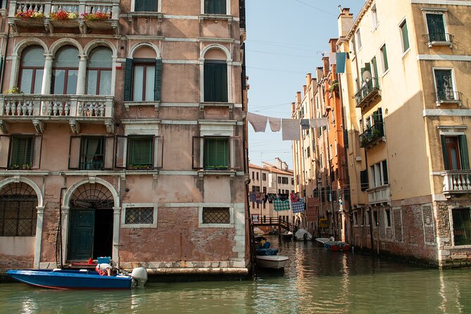 Venice City Center Guided Walking Tour - Semi-Private 12ppl Max - San Giacomo di Rialto and Venice’s market heart