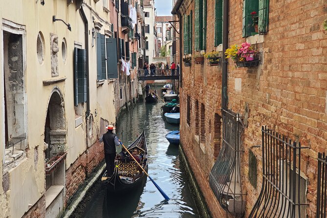 Venice City Highlights Guided Tour for Kids & Families - Finishing at Rialto Bridge and the Marketplace